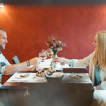 Alpenhof Отель 3*